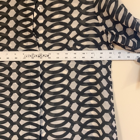 Gretchen Scott Grey and Cream Blouse - Picture 7 of 7